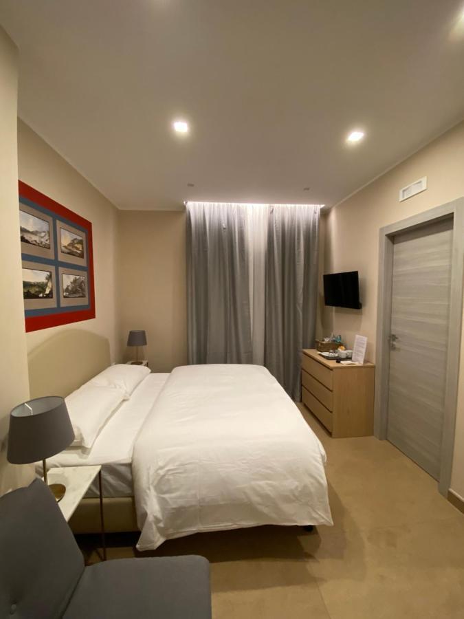 Mdc Luxury Rooms Naples Exterior photo